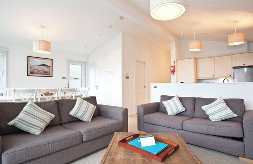 Mullion Ski Chalet | 3 bedroom accommodation in Mullion Cove, Helston