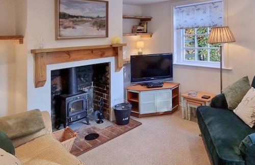 Southwater Cabin | 3 bedroom accommodation in Southwater, near Horsham