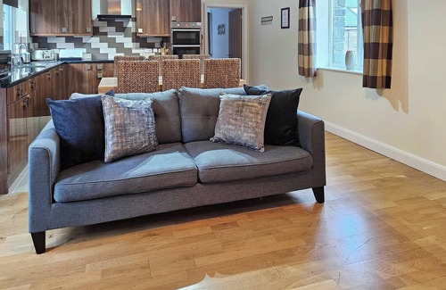 Llanfihangel-Ystrad Cottage | 3 bedroom accommodation in Dihewyd, near Aberaeron