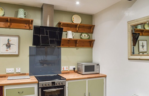 Carnbrea Cottage | 3 bedroom accommodation in Carnkie, near Carn Brea Redruth