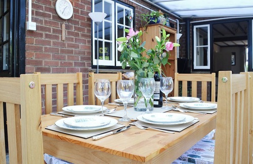Offord Cluny Cottage | 3 bedroom accommodation in Offord D&rsquo;Arcy, near Godmanchester