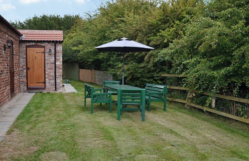 Storwood Cottage | 3 bedroom accommodation in Laytham, near York