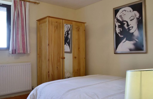 Mawr Cottage | 3 bedroom accommodation in Felindre, near Swansea