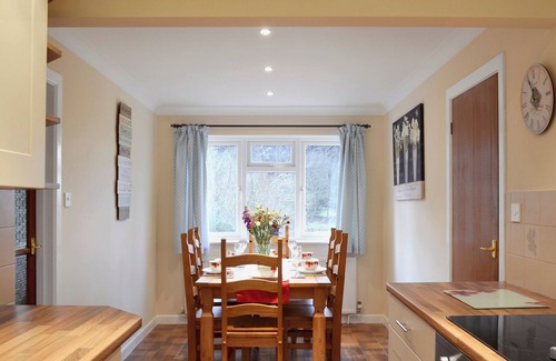 Sturminster Marshall Cottage | 3 bedroom accommodation in Sturminster Marshall, near Wimborne