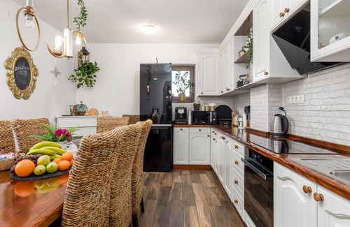 Vrbovsko House | 3 bedroom accommodation in Vrbovsko