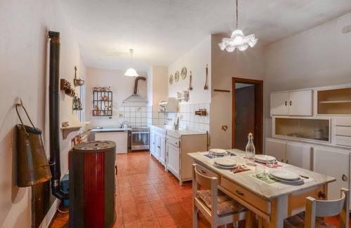 Maissana Apartment | 3 bedroom accommodation in Maissana
