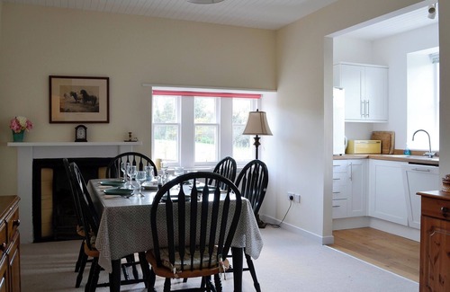 Alford Cottage | 3 bedroom accommodation in Whitehouse, near Alford