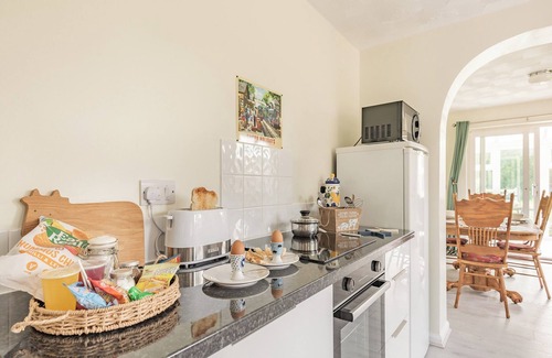 Alford Cottage | 3 bedroom accommodation in Sloothby, near Alford