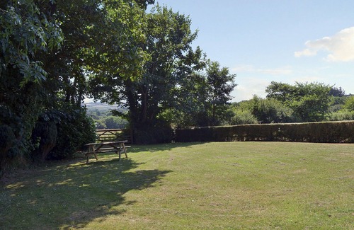 Saint Kew Cottage | 3 bedroom accommodation in Pennytinney, St Kew