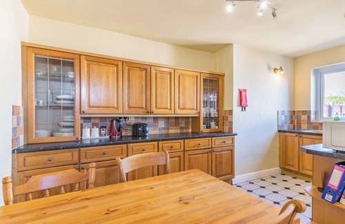 Buxton Cottage | 3 bedroom accommodation in Peak Dale, near Buxton