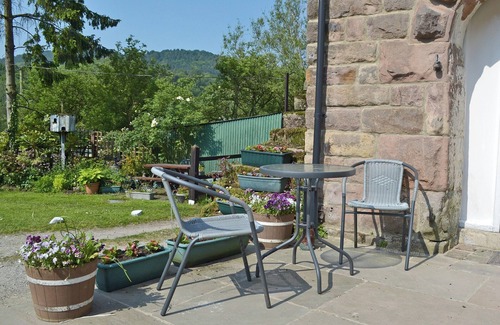 Crich Cottage | 3 bedroom accommodation in Whatstandwell, near Matlock