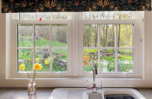 Comrie Cottage | 3 bedroom accommodation in Ross, near Crieff