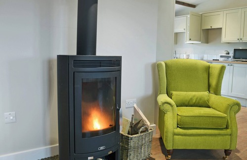 Gumley Cottage | 3 bedroom accommodation in Lubenham, near Market Harborough