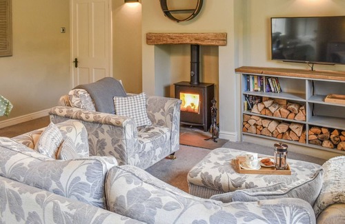 Harewood House | 3 bedroom accommodation in Harewood, near Harrogate