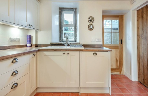 Litton Cottage | 3 bedroom accommodation in Cressbrook, near Bakewell