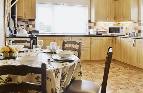 Mynytho Cottage | 3 bedroom accommodation in Rhiw, near Pwllheli