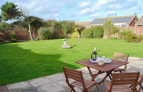 Walcott Cottage | 3 bedroom accommodation in Walcott, near North Walsham