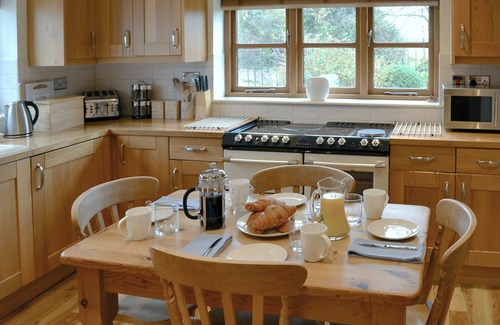 Bacton Cottage | 3 bedroom accommodation in Bacton, near North Walsham