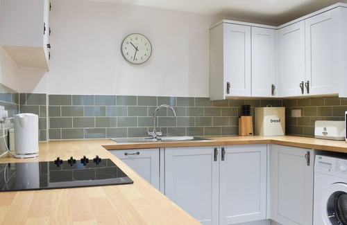 Redruth Cottage | 3 bedroom accommodation in Mawla, near Porthtowan