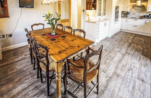 Trevor Cottage | 3 bedroom accommodation in Trevor