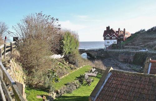 Sandsend Cottage | 3 bedroom accommodation in Sandsend, Whitby
