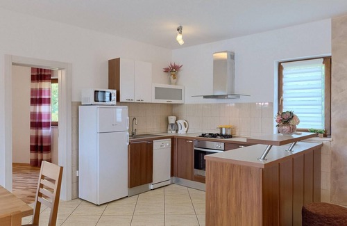 Krmed House | 3 bedroom accommodation in Rovinj