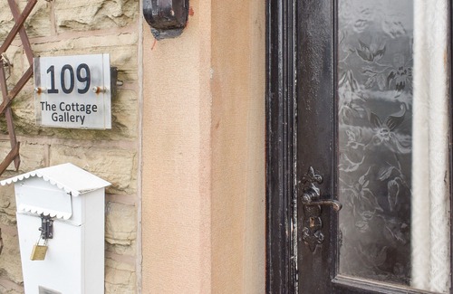 Mottram in Longdendale Cottage | 3 bedroom accommodation in Mottram Moor, near Hyde
