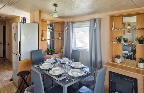 Rhyl Cottage | 3 bedroom accommodation in Rhyl, near Towyn