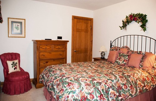 Intermountain House | 3 bedroom accommodation in Vail