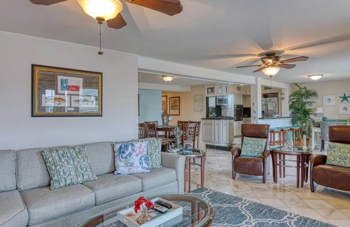 Palm Harbor House | 3 bedroom accommodation in Rockport