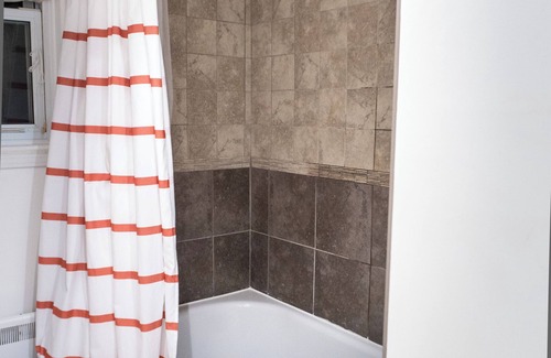 Mauricie Apartment | 3-BEDROOM ALL-INCLUSIVE APARTMENT IN THE HEART OF EVERYTHING