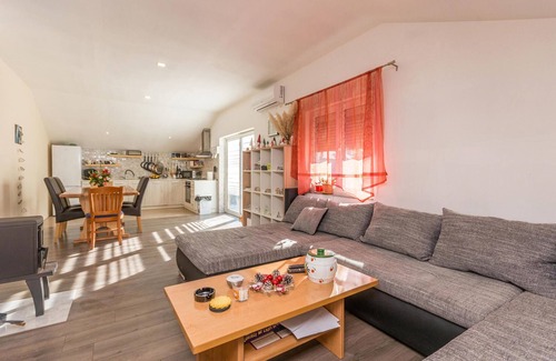 Stankovci Apartment | 3 bedroom amazing apartment in Banjevci