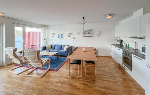 Korshamn Apartment | 3 Bedroom Amazing Apartment In Korshamn
