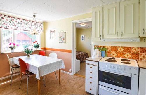 Trollhattan House | 3 bedroom amazing home in Vänersborg