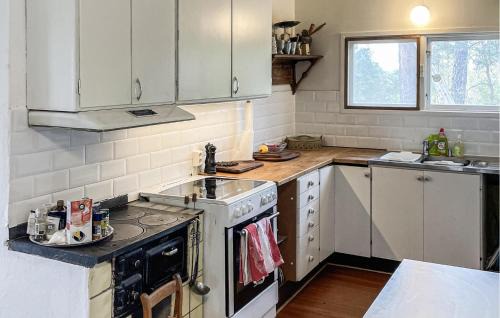 Yxlan House | 3 Bedroom Amazing Home In Yxlan