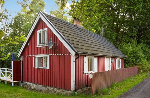 Hoor Municipality House | 3 bedroom amazing home in Hallaröd