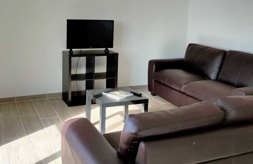 Carreco Apartment | 3 bedroom apartment with sea view