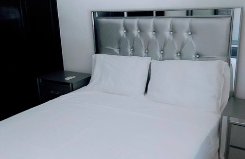 Ciudad Modelo Mirador Norte Apartment | 3 bedroom apartment, free parking. Next to the American Embassy.
