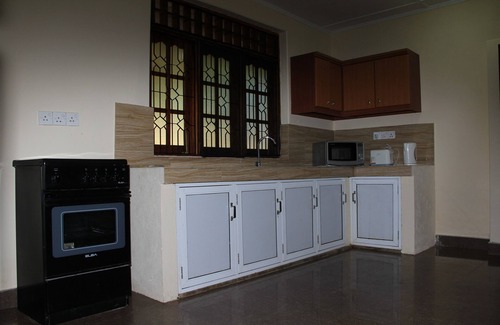 Anuradhapura House | 3 Bedroom Apartment in a Quite Location