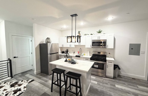 Belmont Apartment | 3-bedroom apartment in amazing Philadelphia with AC, WiFi