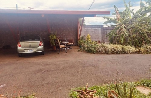 Heredia Apartment | 3-bedroom apartment at the skirts of Volcanoes - Wifi/Family/Pet Friendly
