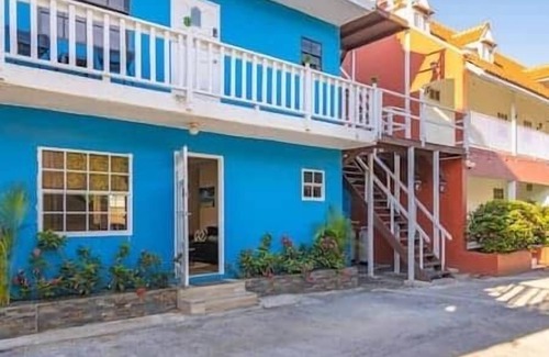 Colon Apartment | 3 Bedroom Apartment - I