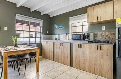 Colon Apartment | 3 Bedroom Apartment - J