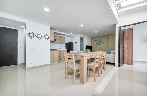 El Tesoro Apartment | 3 bedroom apartment - El Tesoro, Provenza and Parque Lleras