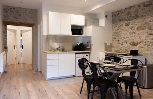 Bonneville Apartment | 3-bedroom apartment in the center of Bonneville