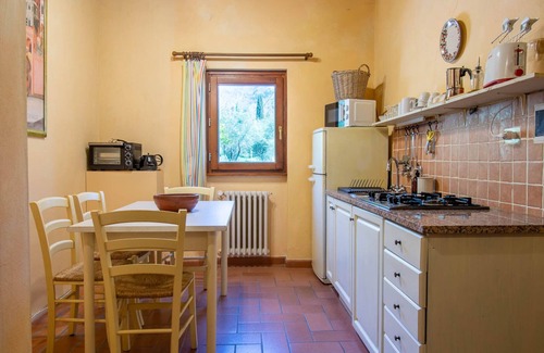 Bivio Pozzo House | 3 bedroom apartment in Tuscan countryside house with private pool