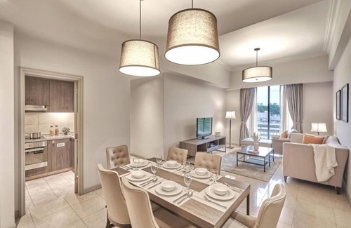 Downtown Singapore Apartment | 3-bedroom apartment in lovely Singapore with AC, fitness room, WiFi