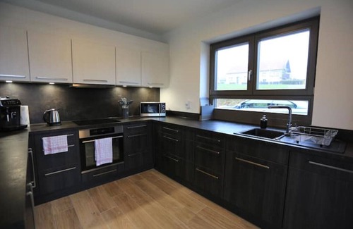 Neustraburg Apartment | 3 Bedroom Apartment in Burbach