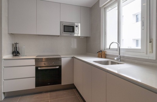 Nueva Espana Apartment | 3 bedroom apartment in La Castellana Sharing Co