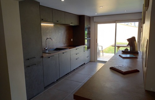 Pouillon Apartment | 3-bedroom apartment in the countryside with swimming pool